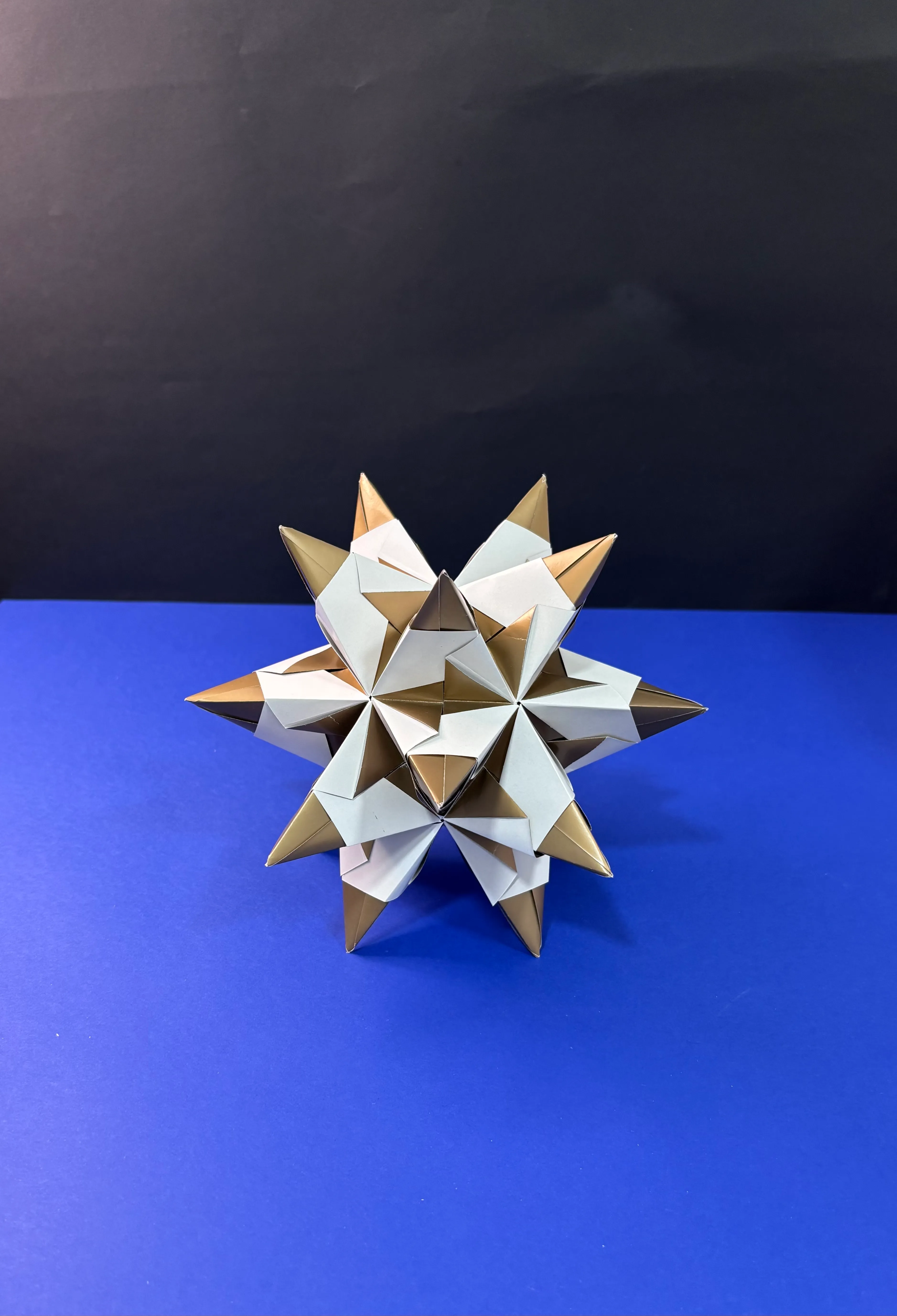 Two-Tone Gold Star